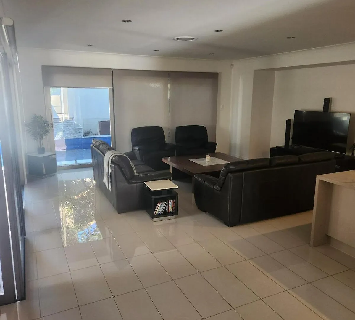 Chevron Island Holiday Home Surfers Paradise Gold Coast